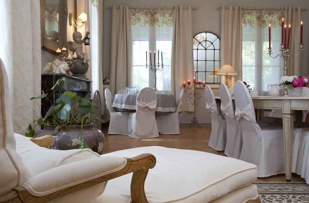 לינה וארוחת בוקר Chateau Sainte Colombe מראה חיצוני תמונה
